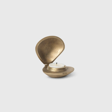 Ferm Living - Clam Candle Holder - Brass