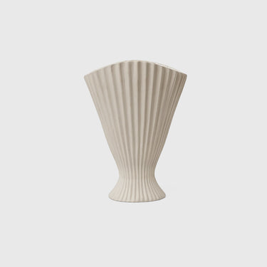 Ferm  Living - Fountain Vase - Off White