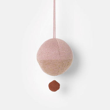 Ferm Living - Knitted Music Ball Mobile - Rose - Ferm Living -