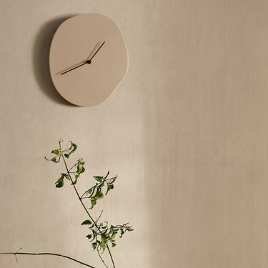Ferm Living - Melt Wall Clock - Cashmere