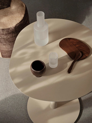 Ferm Living - Pond Café Table - Cashmere / Black