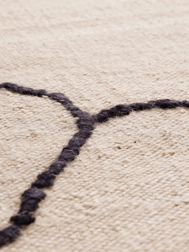 Ferm Living - Gesso Jute Rug - Off White / Dark Fig