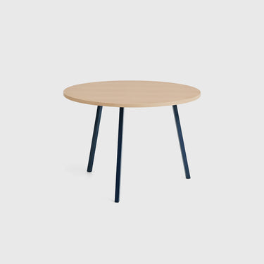 Hay - Loop Stand Round Table Ø105 deep blue and oak veneer