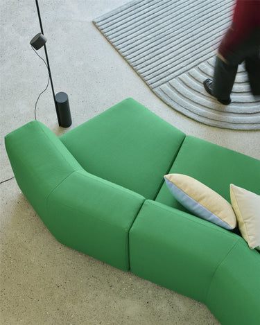 Muuto - Connect Soft Modular Sofa - Module J 150 Angle