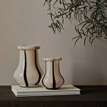 Ferm Living - Riban Vase - H19 - Cream