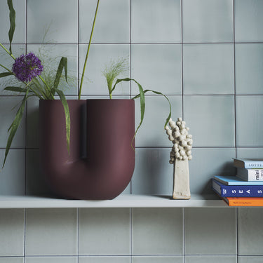 Muuto - Kink Vase - Deep Red