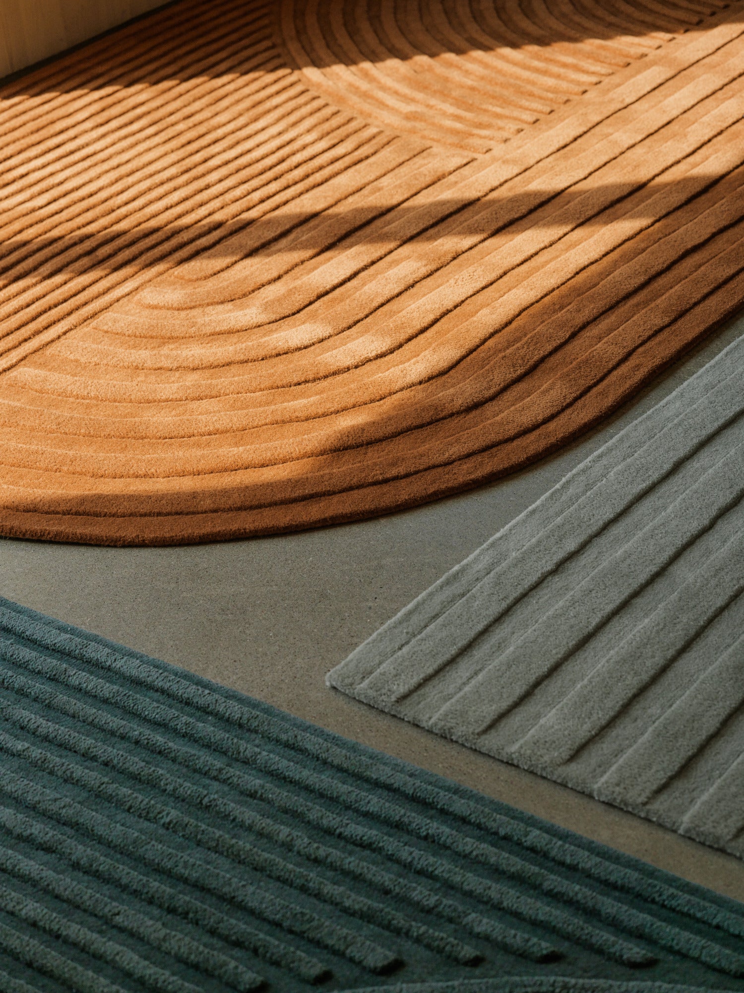 Muuto Rug Muuto - Relevo Rug 200 x 300 - Various Colours – IYOUALL