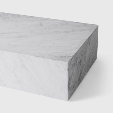 Audo Copenhagen - Marble Plinth - White Carrara - Low detail